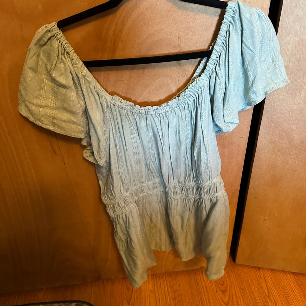Mint green top